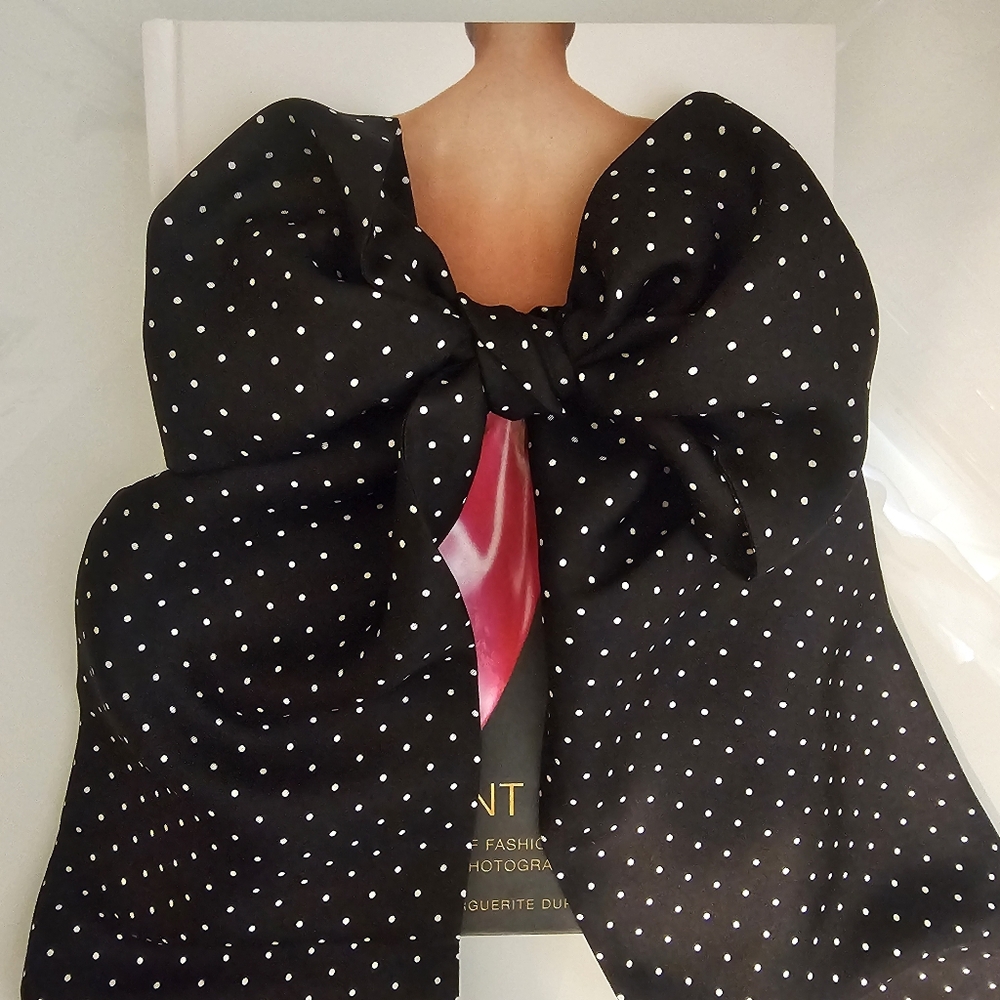 Dolce & Gabbana Polka Dot Long Silk Foulard Scarf 60" Authentic & Pristine 🖤